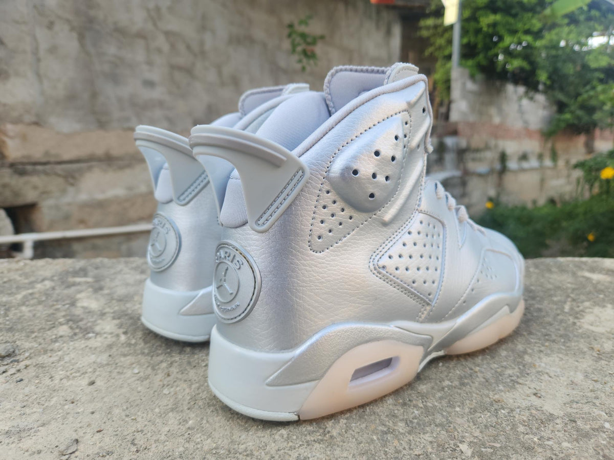Air Jordan 6 All Silver Sneakers