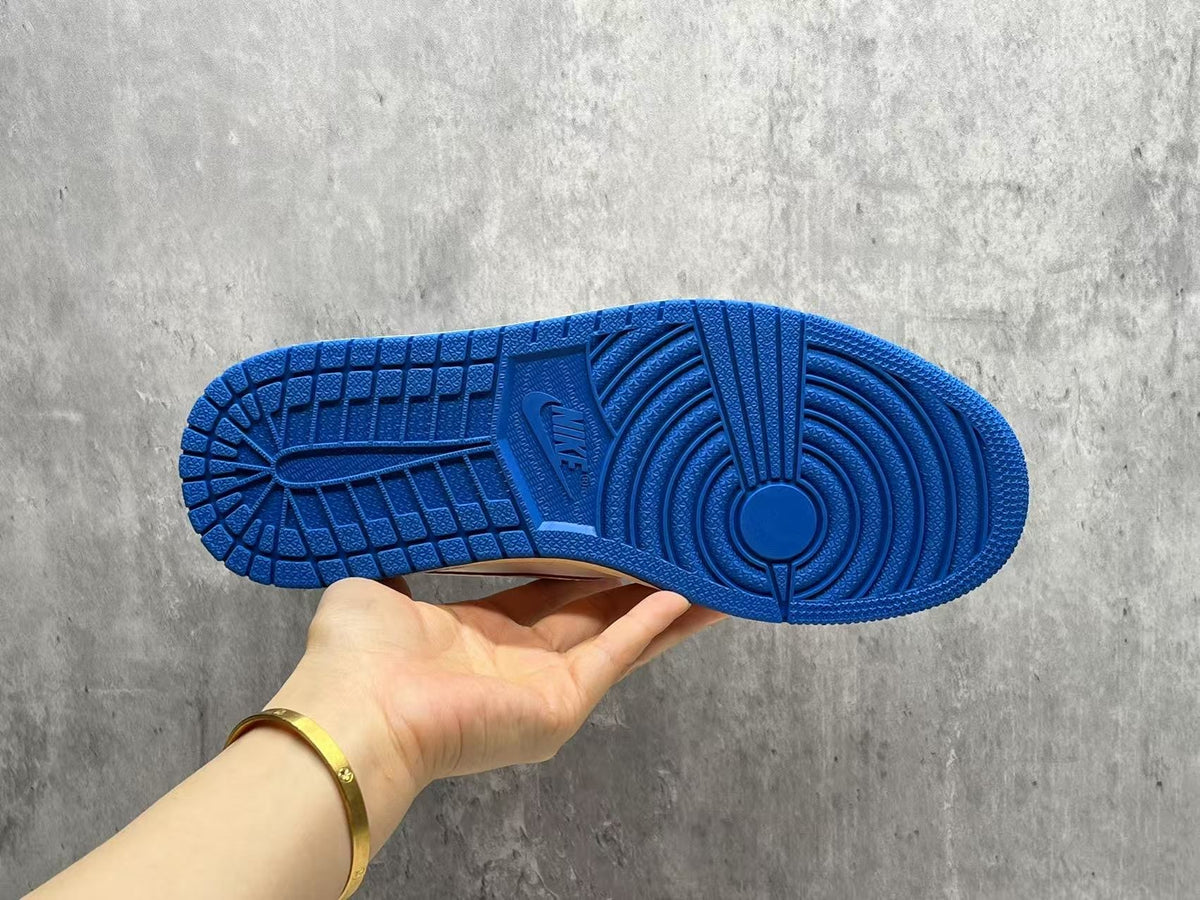 Travis Scott x Fragment x Air Jordan 1 Low OG SP Lightning 2.0