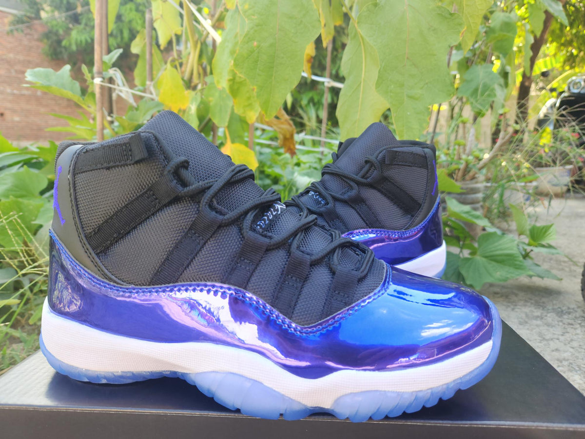 Air Jordan 11 Black & Blue Sneakers