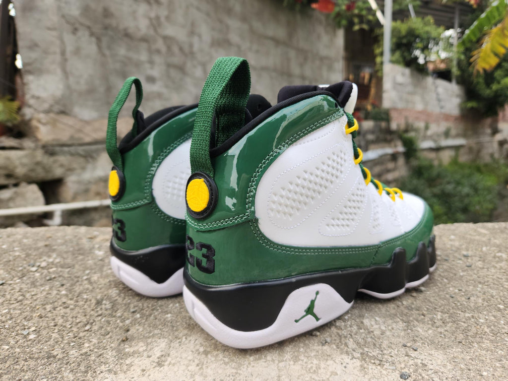 Air Jordan 9 White & Green Sneakers