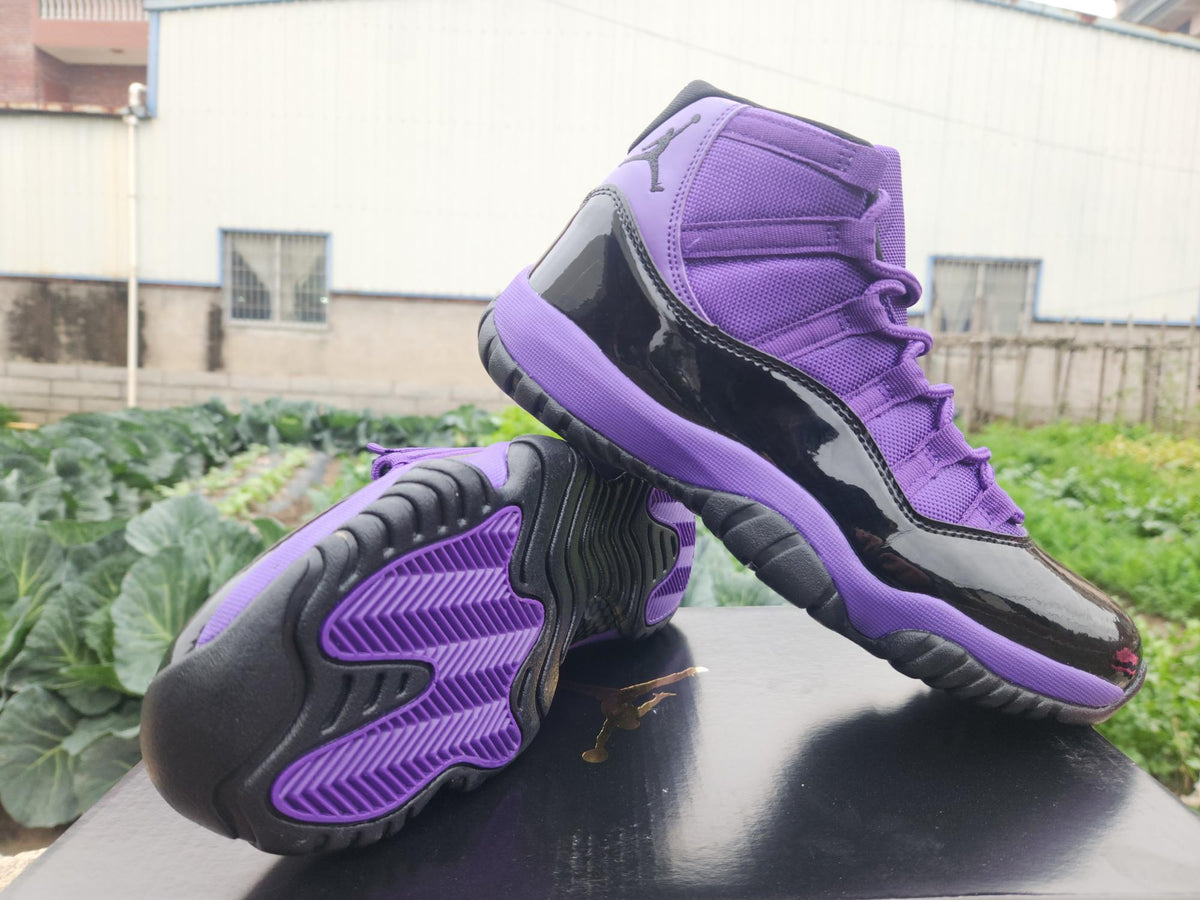 Air Jordan 11 Retro Black & Purple Sneakers
