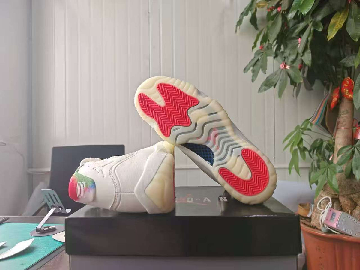Air Jordan 11 Retro Sail & Sport Royal IO8959-133