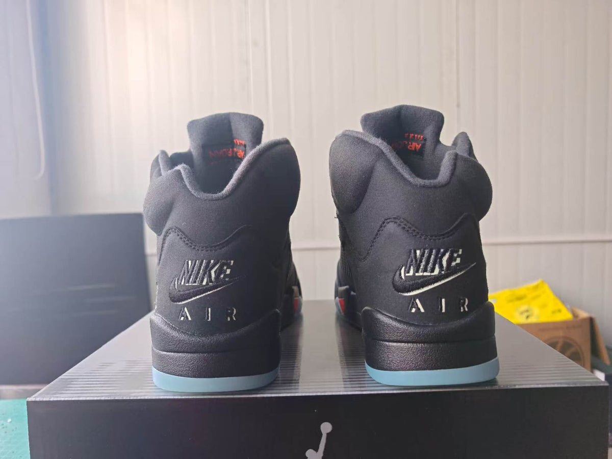 Air Jordan 5 New Halloween Sneakers