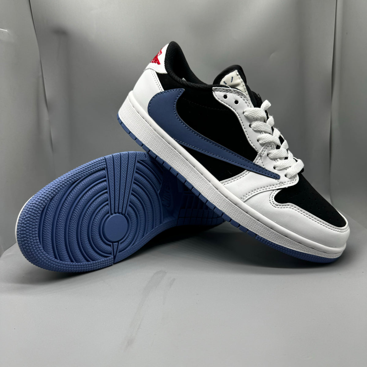 Travis Scott x Air Jordan 1 Retro Low OG SP Lightning